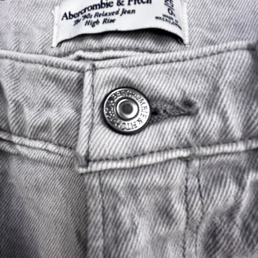 Abercrombie Fitch 90s Relaxed Jean Womens 0 25 High Rise Light Wash Denim Y2K